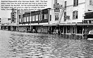 1967_Hurricane Beulah_Raymondville