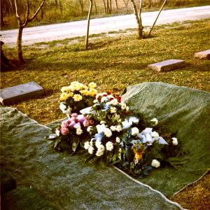 1969_12-20_smith_wilsonlee_raymondvillecemetery